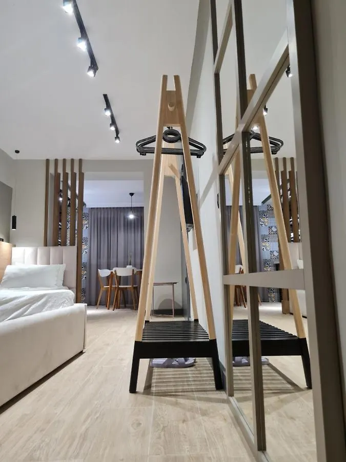 Tam Serviced Studio Apartment Myslym Shyri No1 Tirana